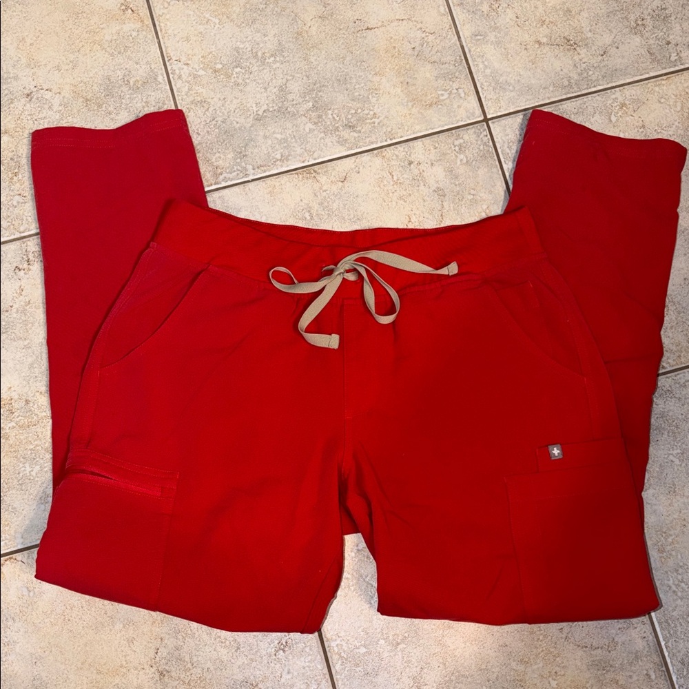 Figs Vibrant Red KADE scrubs